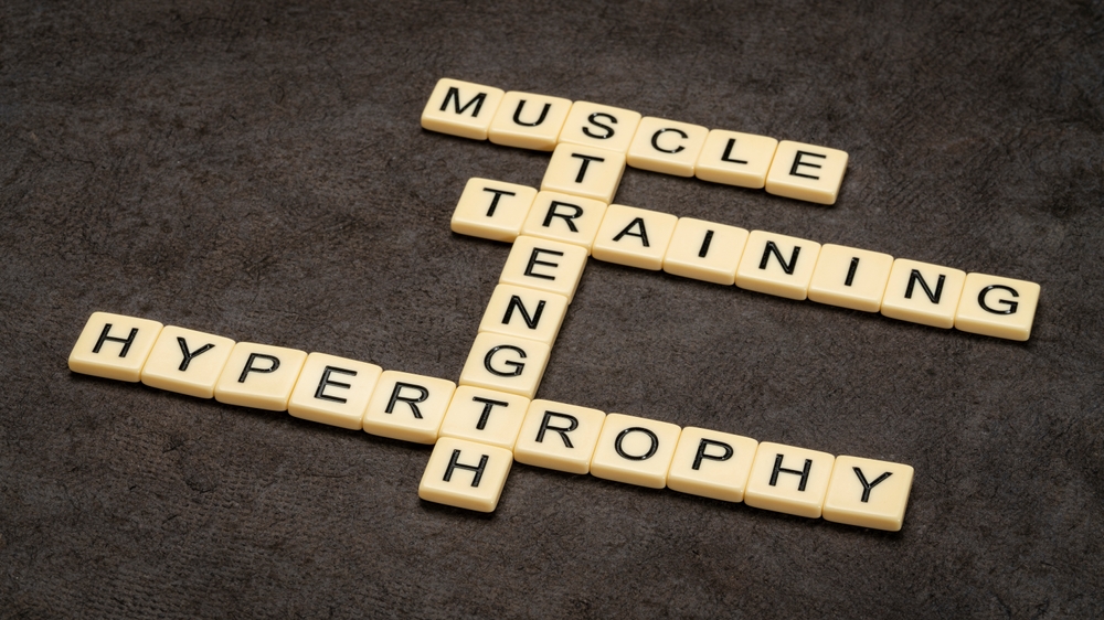 Should Powerlifters Train Hypertrophy?